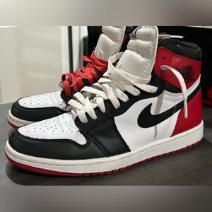 Nike Air Jordans 1